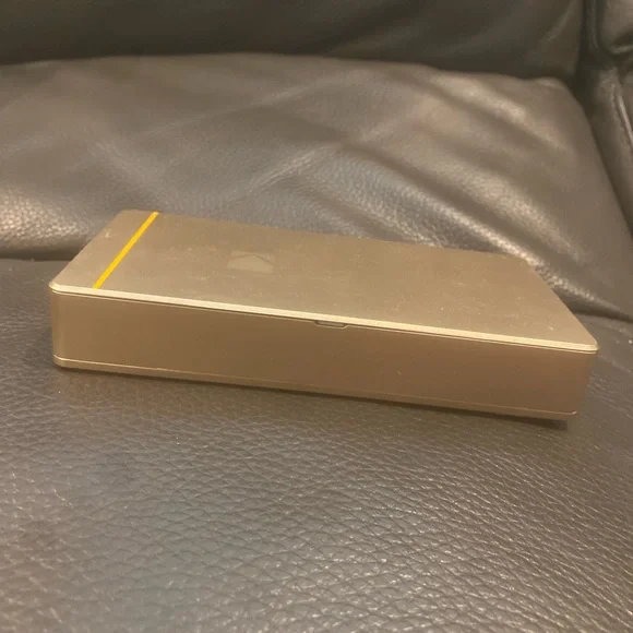 NEW KODAK PM-210G - Photo Printer Mini (Gold) for iPhone and Android - Picture 5 of 7